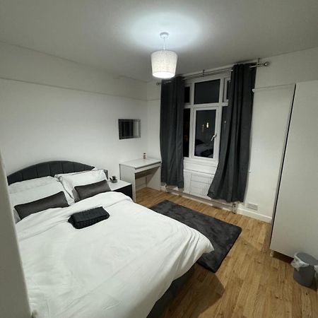 Elegant Estates Humble Abode Room 5 Manchester Eksteriør bilde